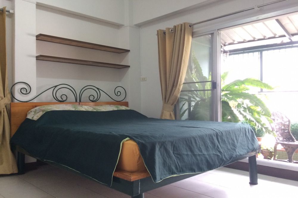 Baankhunmae Apartment Bangkok Kültér fotó
