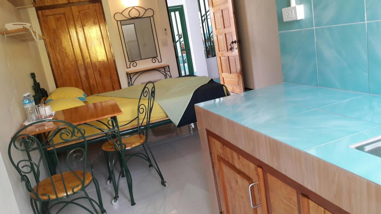 Baankhunmae Apartment Bangkok Kültér fotó